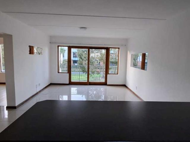 NEAT AND SPACIOUS 2 BEDROOM FLAT FOR 1 JULY 2026
