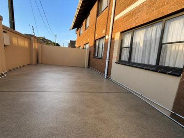 neat and spacious cosy flatlet