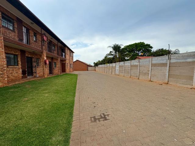 Neat apartment for sale in a modern security complex in The Orchards