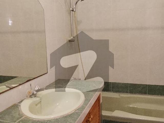 Excellent 6 bedrooms bungalow for rent in phase 7 dha phase 7