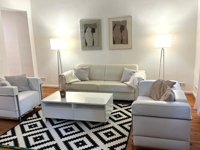 Neat & fashionable suite in Grunewald, Berlin