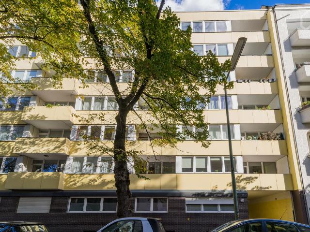 Neat & great suite in Charlottenburg, Berlin, Berlin Amsterdam Apartments for Rent