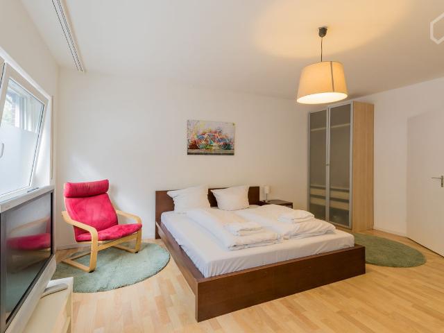 Neat & great suite in Charlottenburg, Berlin, Berlin Amsterdam Apartments for Rent