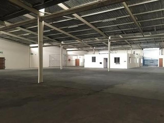 neat industry area building for rent.