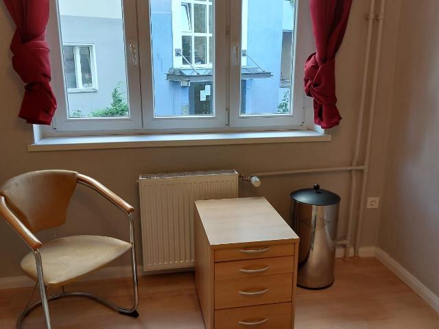 Neat & quiet apartment located in Halensee, Berlin Amsterdam Apartments for Rent