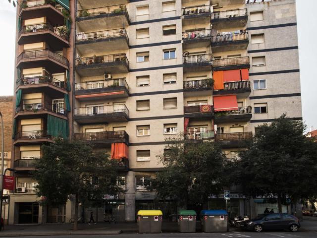 Neat single bedroom in proximity of Universitat Politècnica de Catalunya Campus Nord