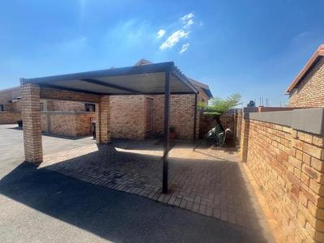 neat & spacious 2 bedroom townhouse.