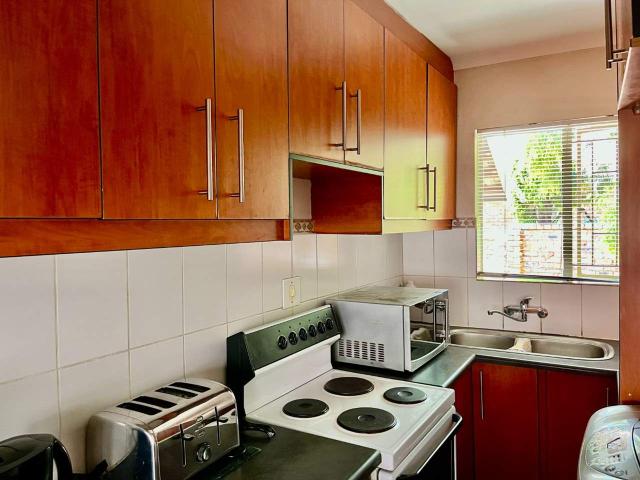 Neat 2 Bedroom Townhouse | Modern & Move In Ready