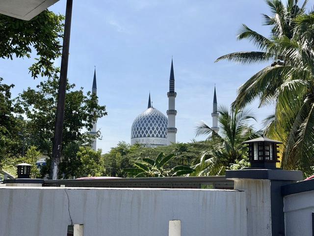 NEAR MASJID Double Storey Seksyen 4 Shah Alam