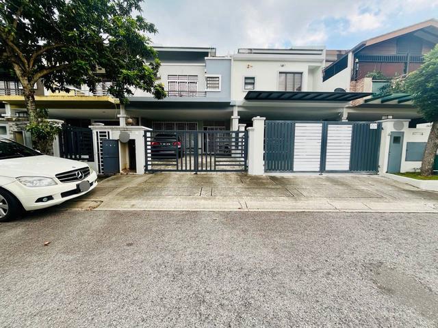 Near Mrt Double Storey Terrace 16 Sierra Sierra 8 Puchong