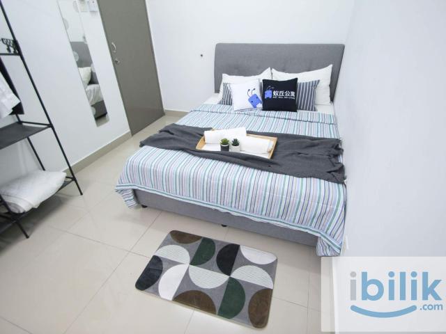 {Near MRT} Medium Queen Bed Room CASA RESIDENZA Kota Damansara@ SEGi University, IOI Damansara Thomson Hospital