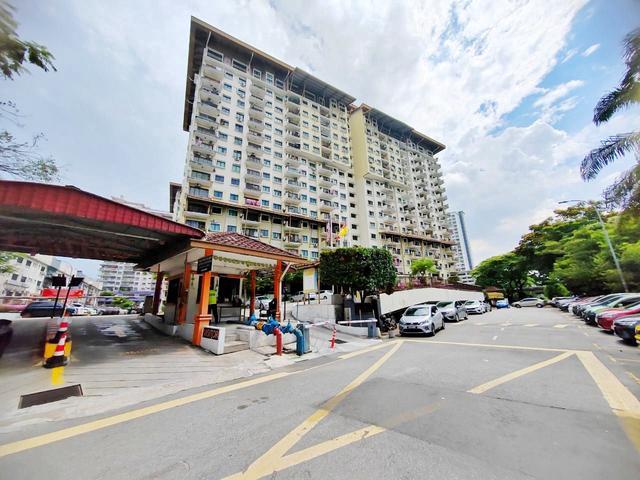 NEAR MSU KITCHEN CABINET Puri Aiyu Apartment Seksyen 22 Shah Alam
