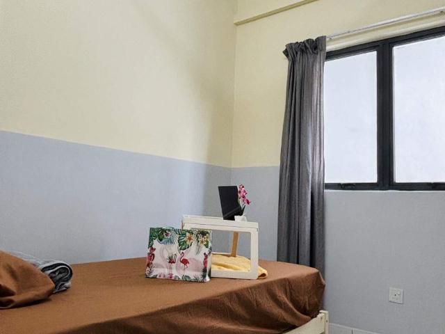 Near msu/poly big single room @ metia residence, seksyen 13 shah alam