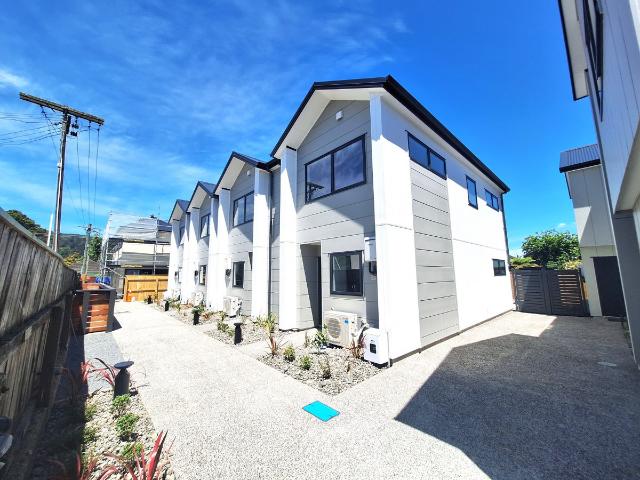 Near New and Central 6/104 Martin Street, Wallaceville