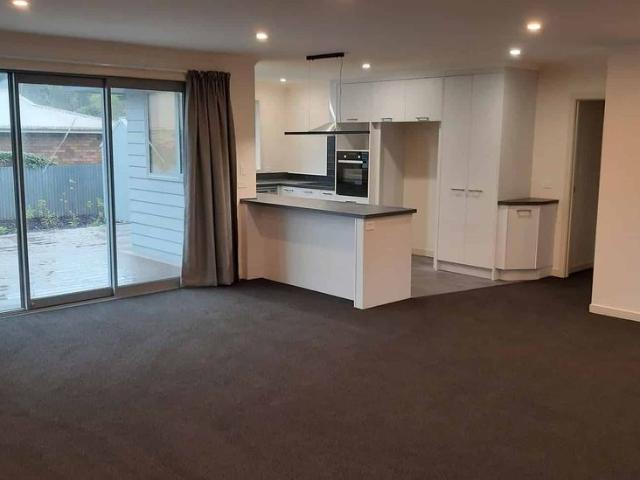 Near new executive 3 Bedroom 2 Bathroom house