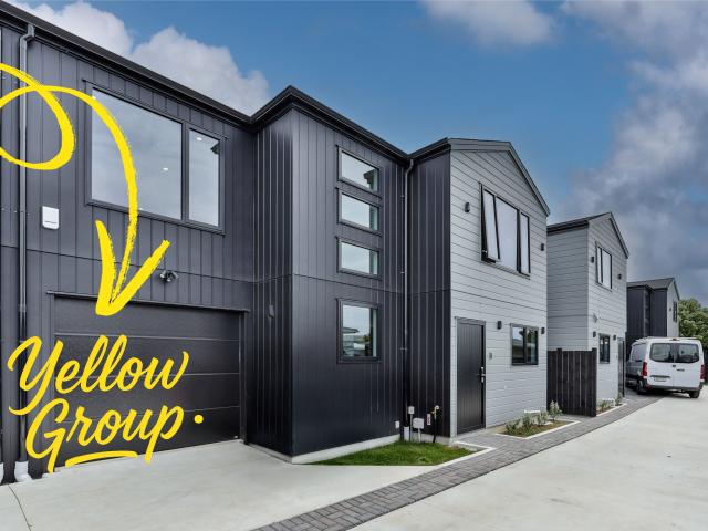 NEAR NEW SPACIOUS FAMILY HOME MANGERE EAST