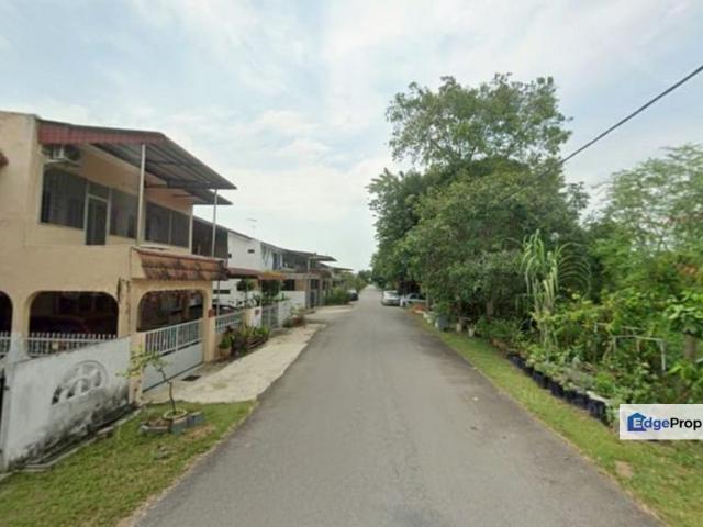 Near Bukit Beruang! Freehold! 2 storey house 20x70ft² for sale