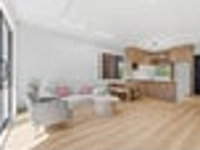 Beachside, Rangitoto Zone, Must Sell!