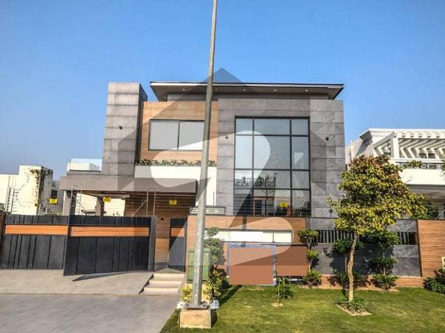 Near CarreFour Mall, Brand New Ultra Modern House For Sale