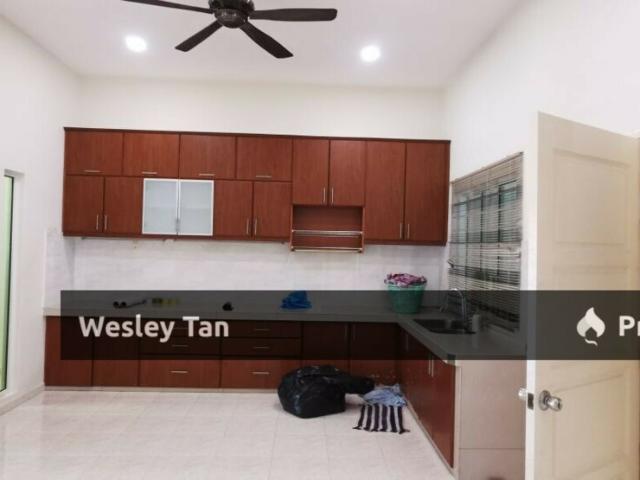 Near Cheng Below Value Rm90k 1 Cluster Semi D Partly Furnished 4km to Cheng Lotus