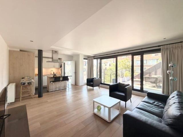 Near Cinquantenaire Park Furnished apartment!