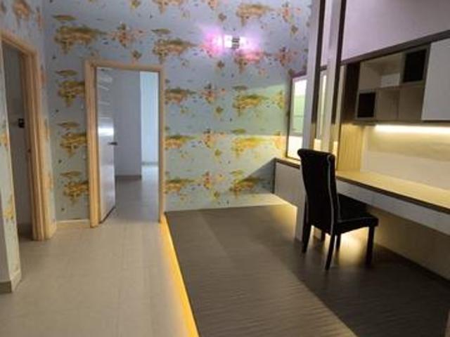 Near Dengkil 26x70 Luxury 2 Sty Landed only Monthly RM1900
