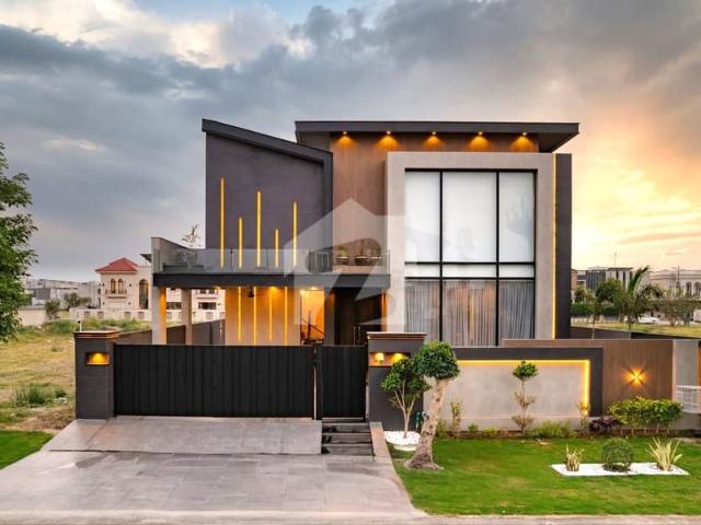 Near DHA RAYA 1 Kanal Full Furnished With Basement Modern Design House For Sale At Prime Location