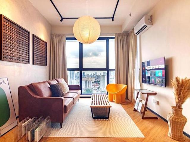 Near ElminaFREEHOLD Only 260 UnitLow Dens10 Min to Damansara PJ
