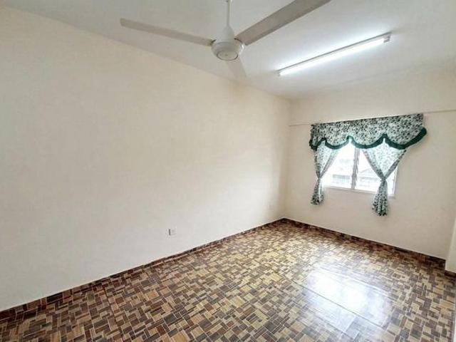 Near Industrial Area Good Price Idaman Seroja Sungai Ara Penang