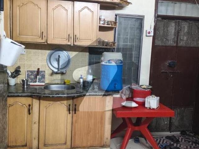Near Kamran Market Flat for Rent Gulshan e Iqbal Block 1
