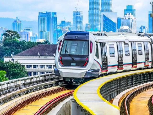 Near KLCC Airbnb Next to MRT High rental DUALKEY Management Team