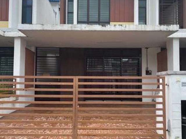 Near KLIADouble Storey Terrace House TAMAN SAUJANA KLIA SEPANG