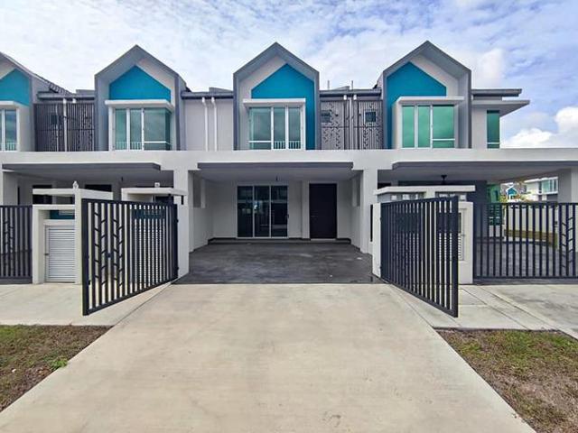 Near last 3 Double Storey unit yg berbaloi