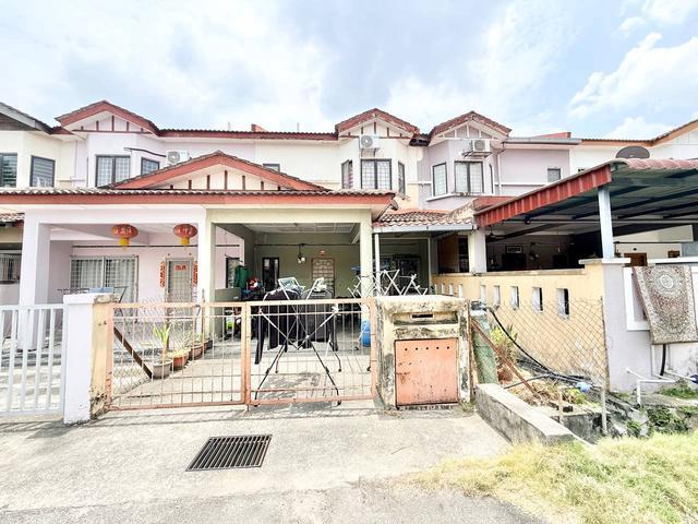 NEAR LRT FREEHOLD 2 Storey Taman Puchong Prima Puchong