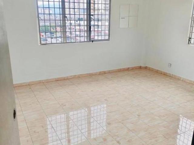 Near LRT Nuri Court Apartment Pandan Indah Kuala Lumpur
