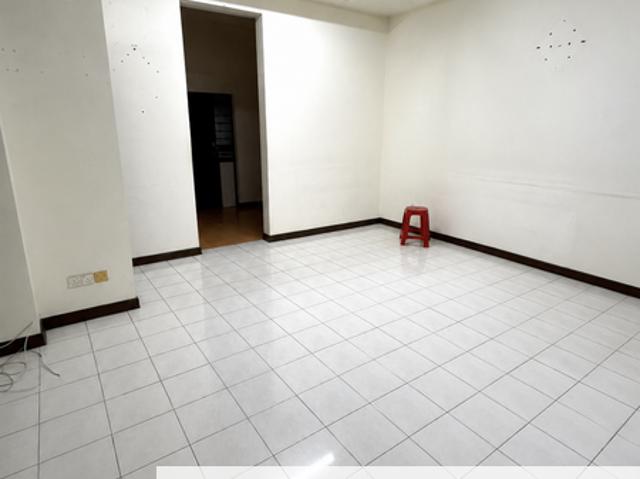 [Near Lrt Station] Freehold Taman Puchong Prima Double Storey House for Sale