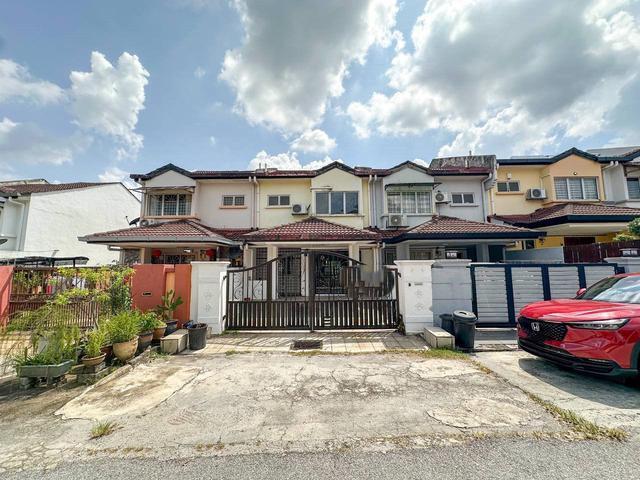 Near Surau Double Storey Taman Puncak Jalil PUJ 2 Seri Kembangan