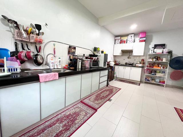 NEAR SURAU RENOVATED 2 Storey Taman Subang Mewah USJ 1 Subang Jaya