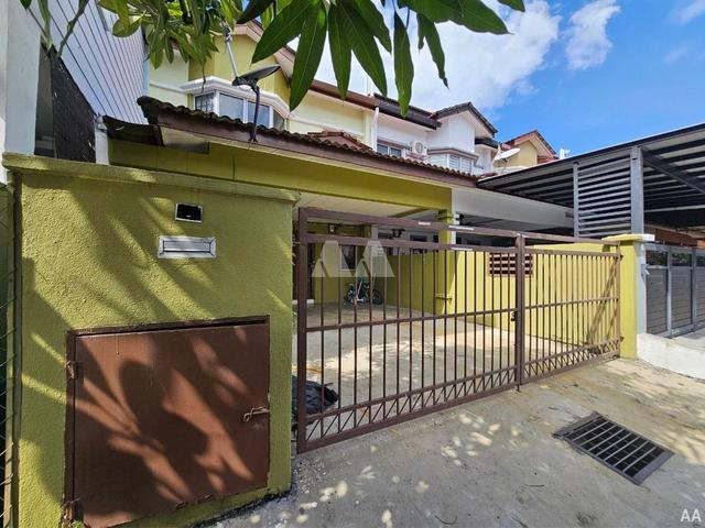 NEAR SURAU Teres 2 Tingkat Seksyen 8 Bandar Baru Bangi