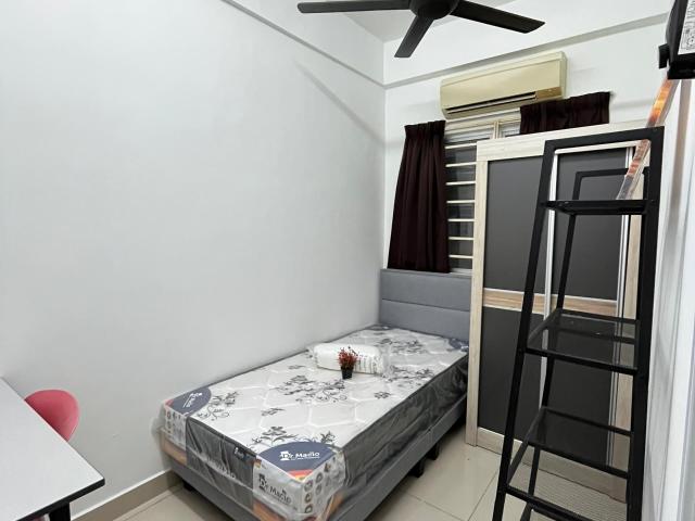 Near Segi University! Single Room at Casa Residenza, Kota Damansara