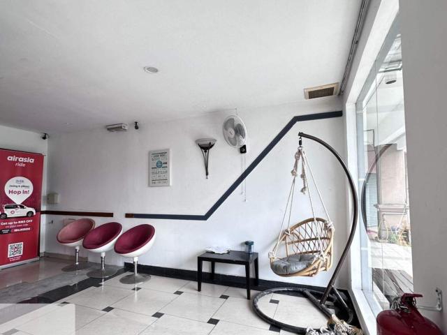 Near to Bukit Jelutong & Kg Baru Subang Furnished Room at Shah Alam