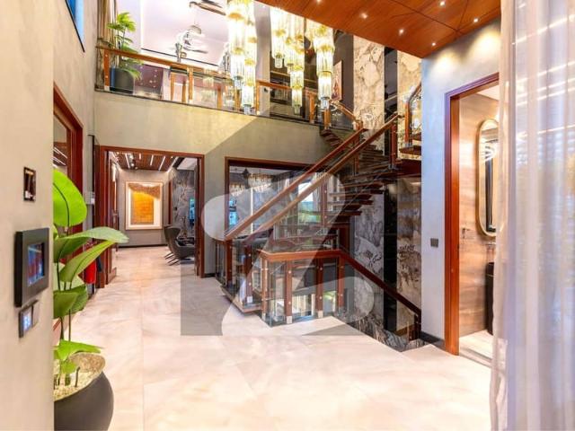 Near To DHA RAYA ONE KANAL Top Quality Full Basement Luxurious Beautiful Modern Design Villa For Sale In DHA Lahore Phase 7 Prime Location