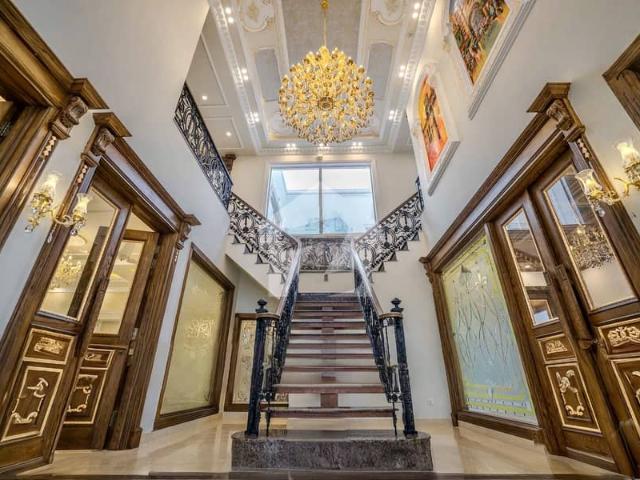 Near to raya kanal brand new sami furnished victoria bungalow for sale at prime location in dha phase 7