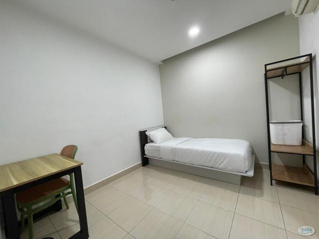 Near to restaurant and mrt serdang jaya