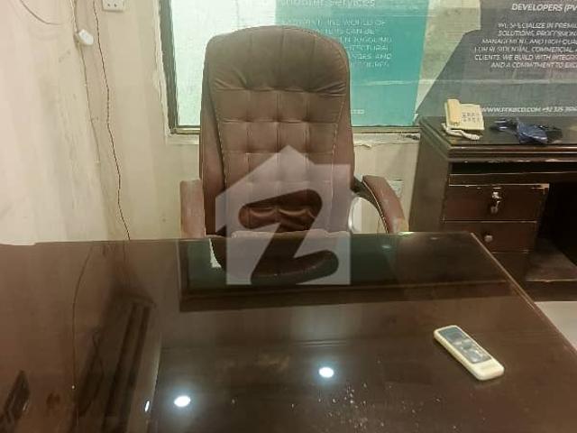 Near 26 street furnished office for rent mezzanine floor 24/7 access