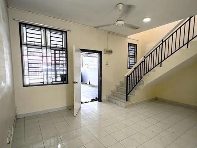 near 2nd Link Tuas CIQ Nusa Bayu Gelang Patah 2 Storey Medium Cost