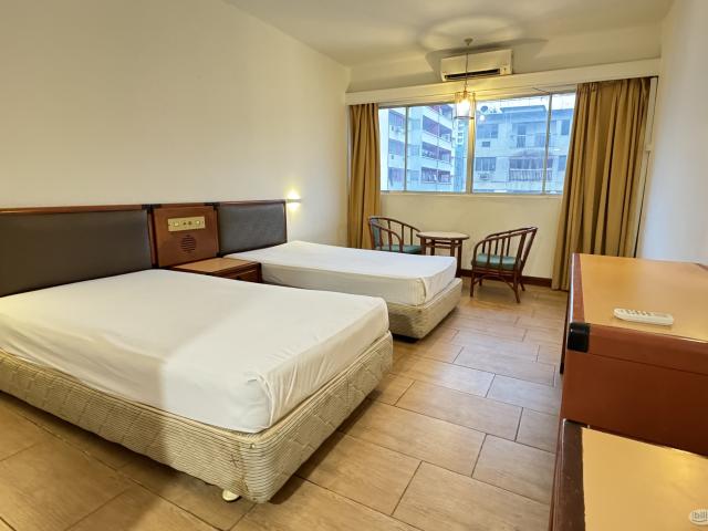 Nearby Hospital Kuala Lumpur ❗❗Master Room with Private Bathroom at Chow Kit 3 Mins walk to Monorail Chow Kit
