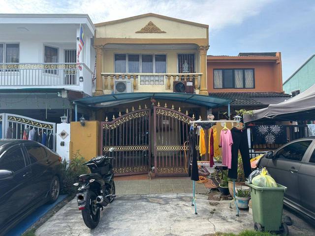 NEARBY MRT Double Storey Taman Serdang Raya Seri Kembangan