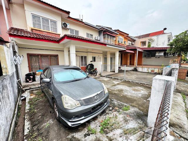 NEARBY SURAU PADANG 2 Storey Terrace Seksyen 5 Bukit Mahkota Bangi