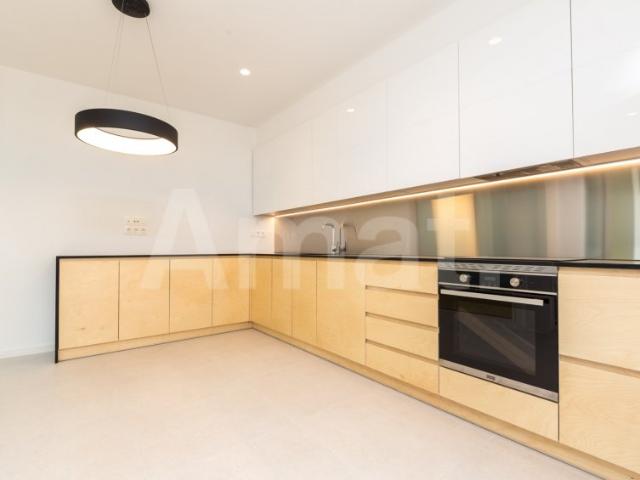 Nearly new and designer terraced house, in Collserola